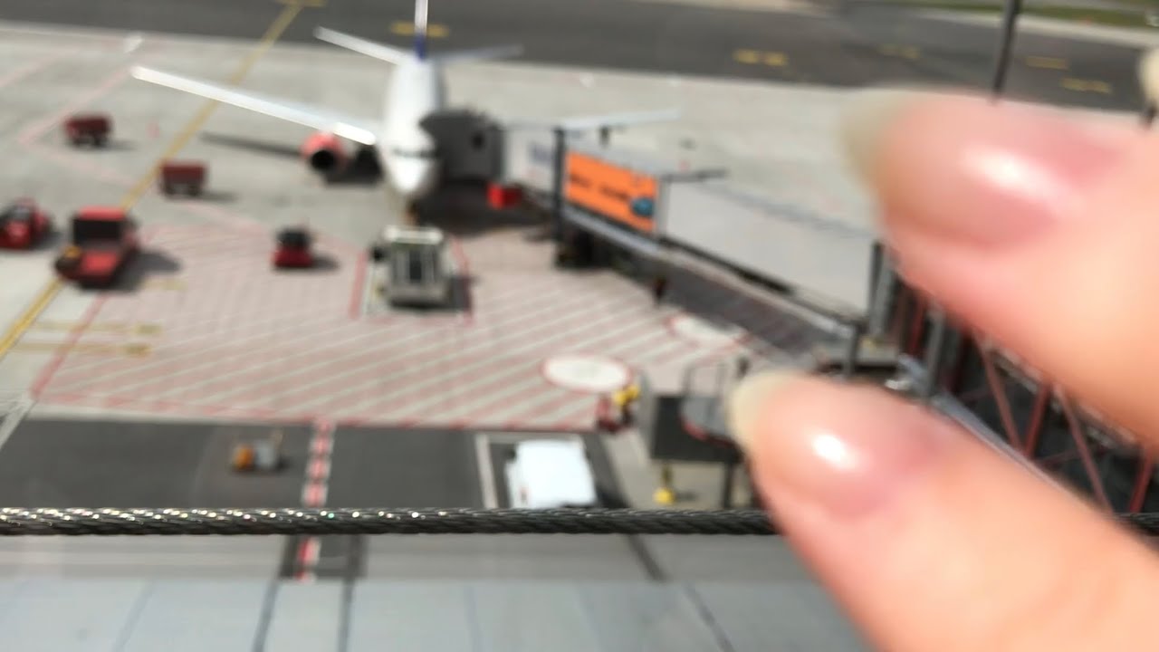 [ASMR] Asmr in an airport and a plane
