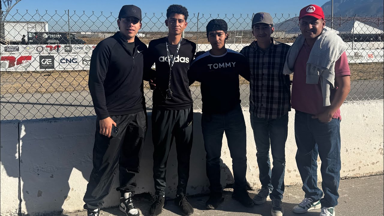 Domingo de Autódromo🏎️🔥🐝