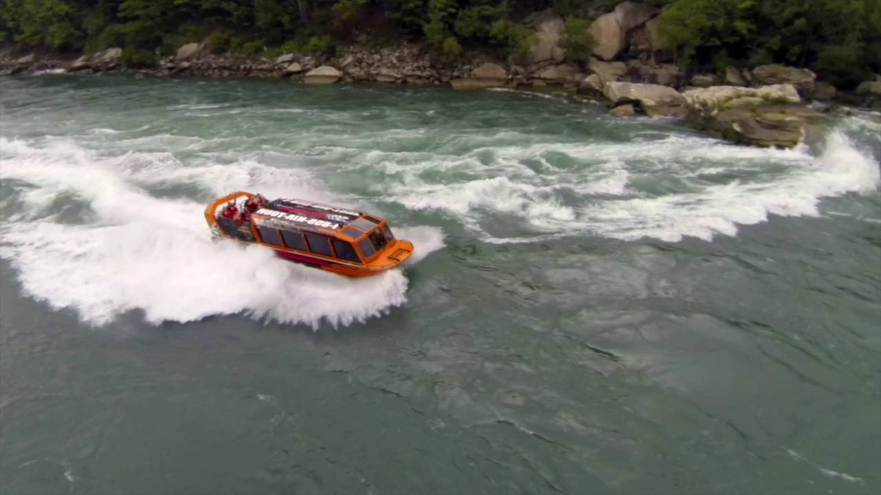 Jetboat Ride At Niagara Falls - TakeTours