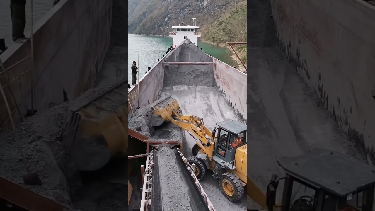 Unloading process of a large cargo ship #automobile #chinamachinery #automachine