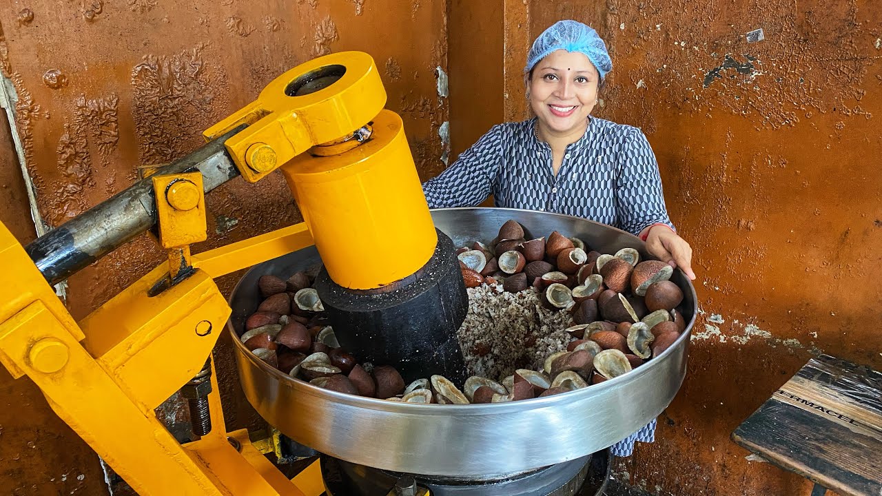 100% Pure & Organic Cold Pressed Coconut Oil|Nashik Lady Selling Pure Oil|