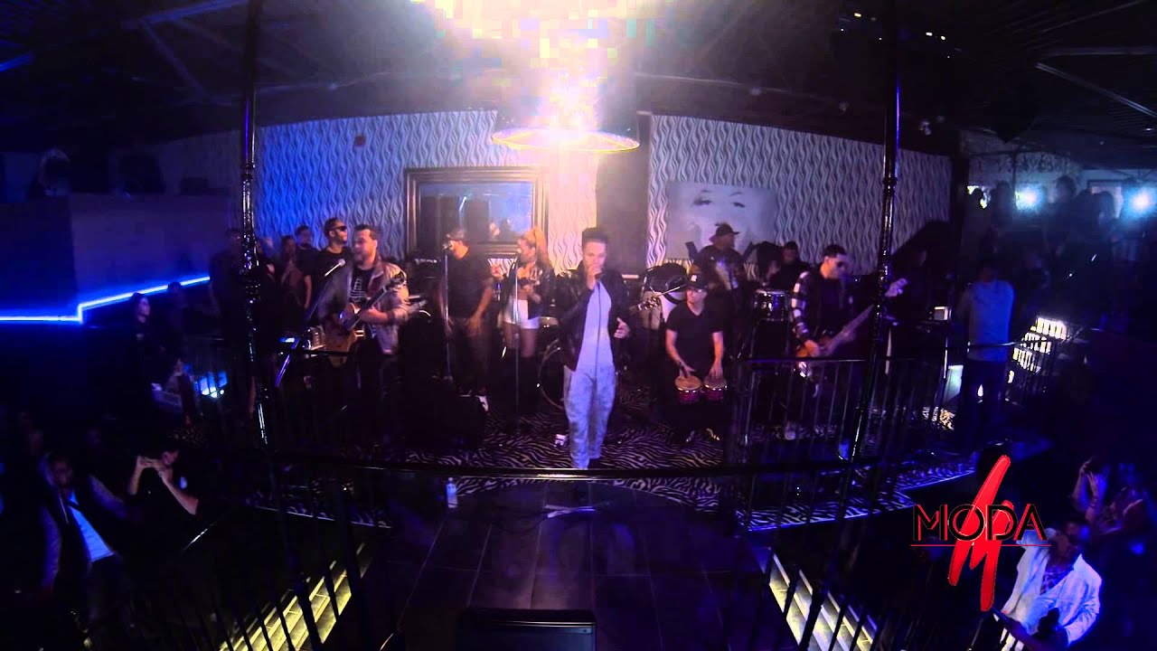 Moda nightclub Vena Live in Concert Guaranteed the Hottest Spanglish Night