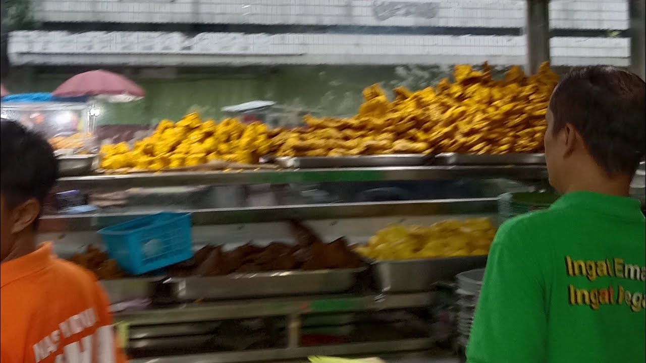 Yusuf asydiqyah sedang live sekarang! jualan nasi uduk sore #asmr
