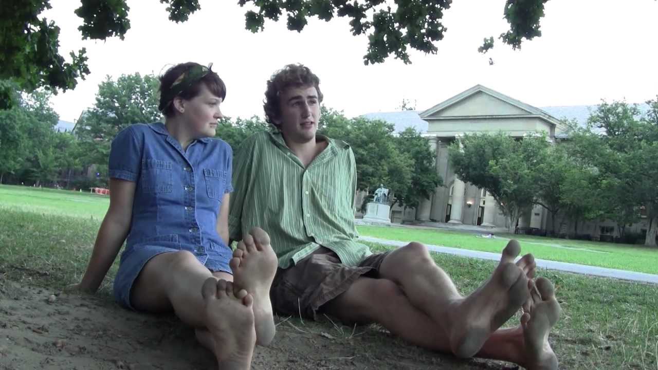 Campus Trends: Students Trek Through Ithaca Without Footwear