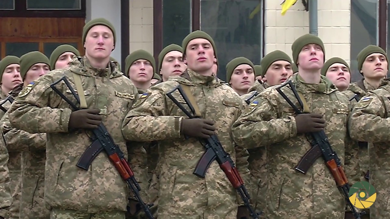 Президентський полк отримав бойовий прапор і почесне найменування
