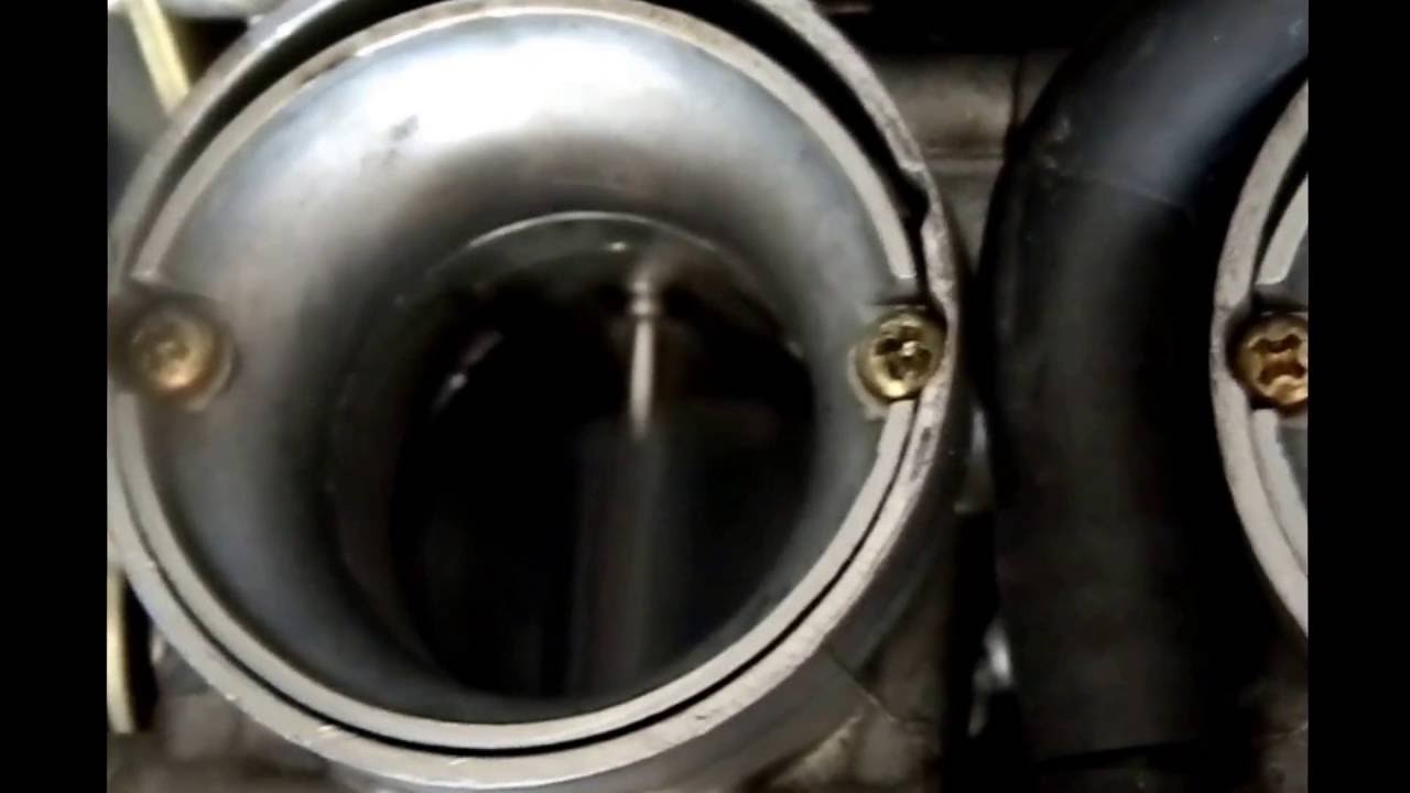 '03 Intruder-VL 1500 LC-Carbs-Fuel into Air Box
