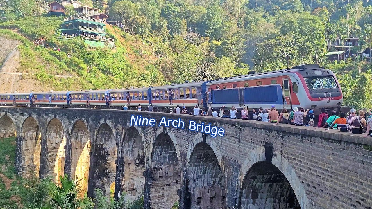 MOUNTAIN TRAIN SHARP CURVES AT NINE ARCH BRIDGE| SRI LANKA RAILWAYS| PURE DIESEL PARADISE 😍| ELLA 🇱🇰