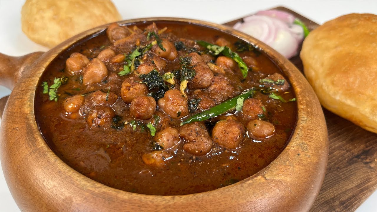 कुकर में छोले और गेहूके आटे से भटूरे बनानेका ये तरीका देखलिया तो और कोई तरीका ट्राय नहीं करोगे
