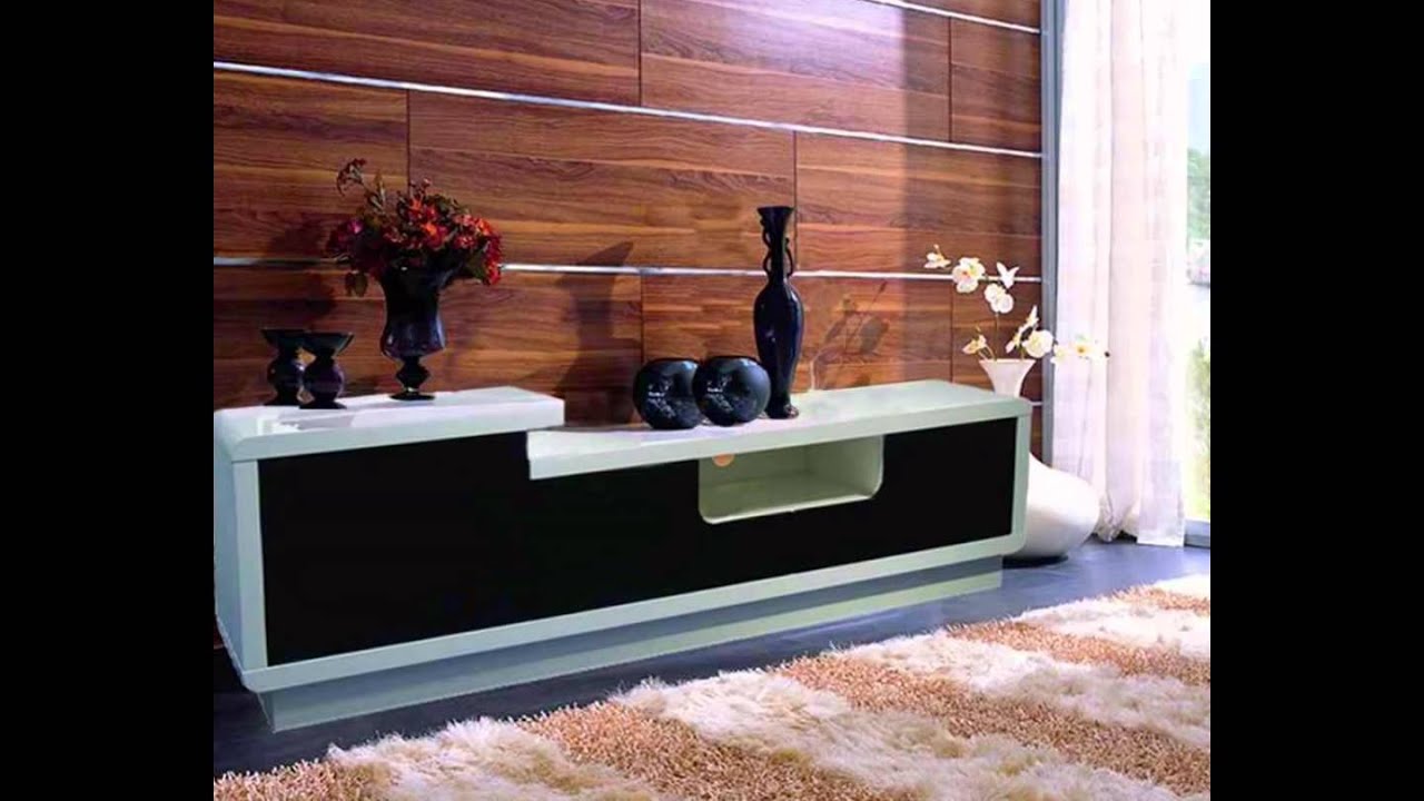 High Gloss Tv Unit in White and Black