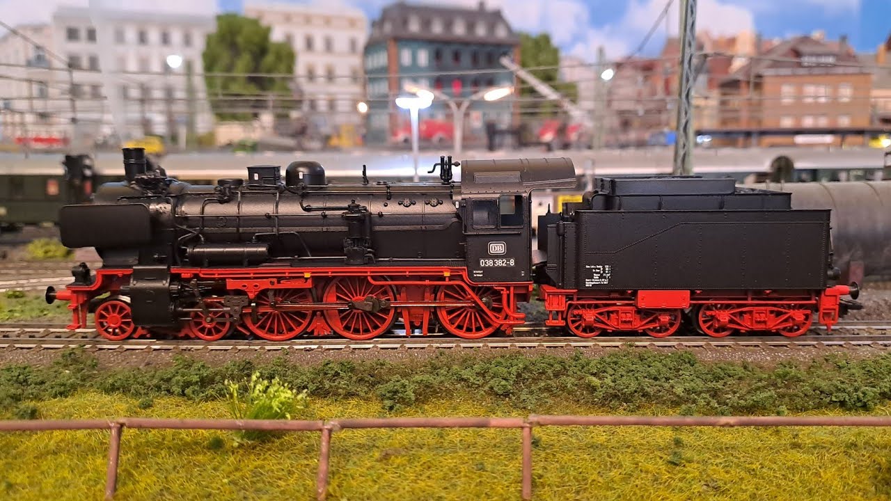 Vorbild & Modell: Dampflokomotive Baureihe 038 der Deutschen Bundesbahn – Märklin 39382