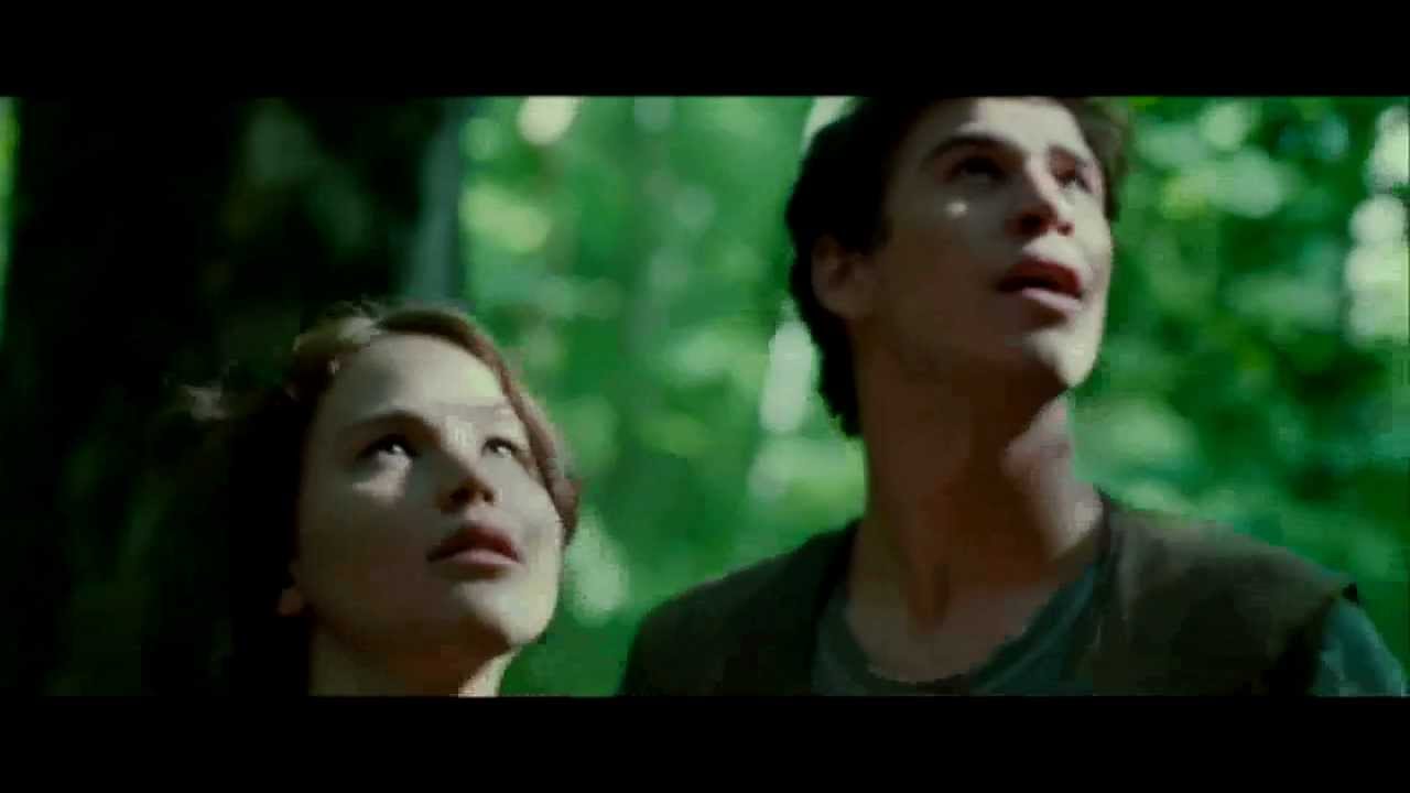 THE HUNGER GAMES - TRAILER(GREEK SUBS)