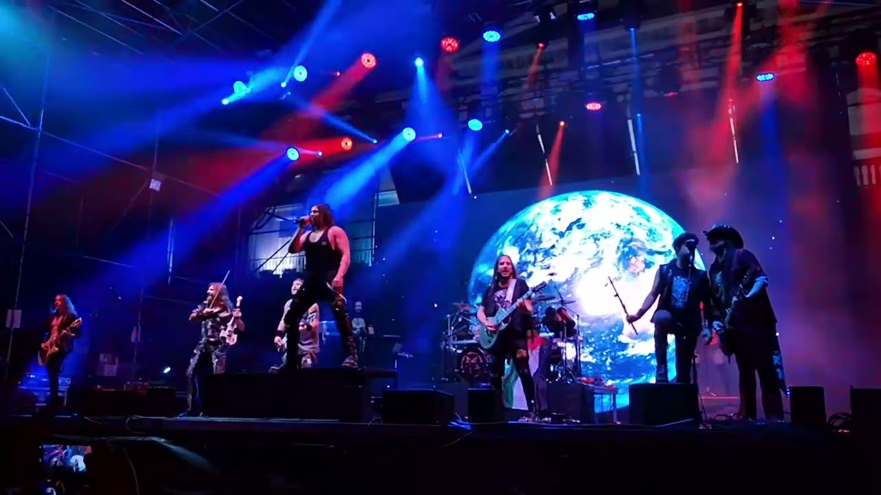 La costa del silencio envivo en ferrol en sus fiestas