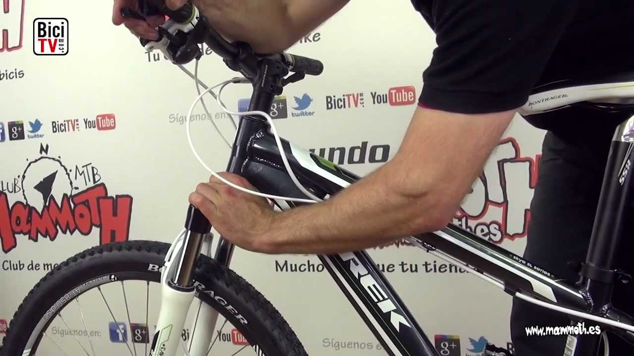 Mantenimiento y ajuste de la dirección de la bicicleta.