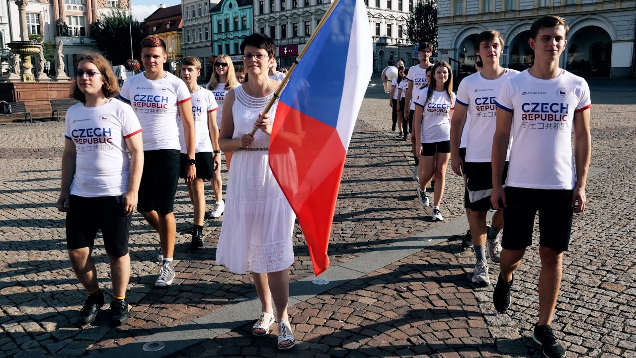 OLYMPIJSKÉ HRY - Maturitní video Oktáva Gymnázium Kolín, maturanti 2024