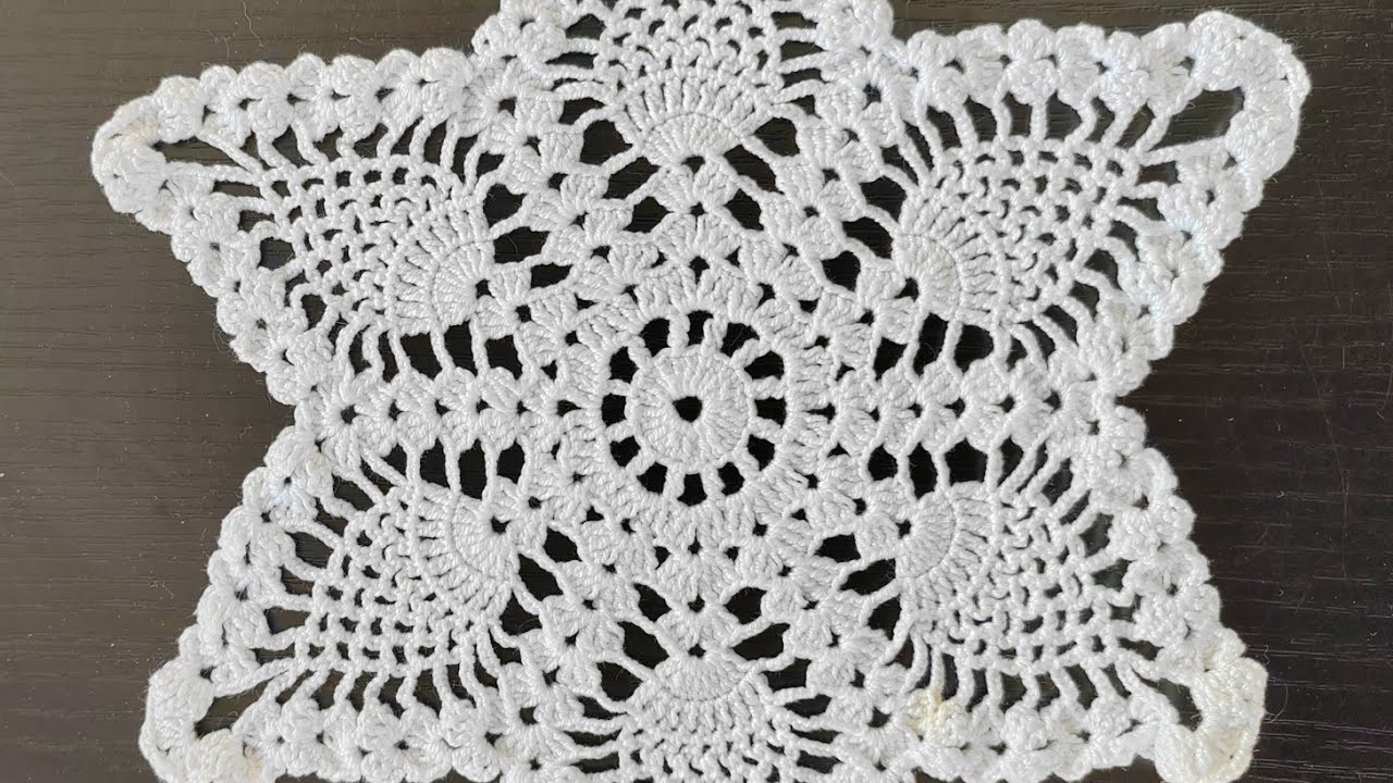 Crochet Pineapple Doily Nina Small