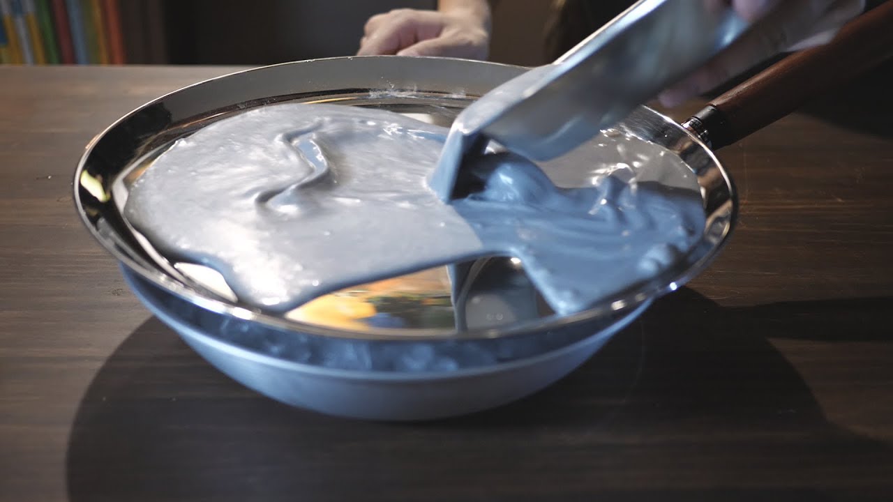 特濃黒ゴマ砂利アイス(Rich sesame ice cream)