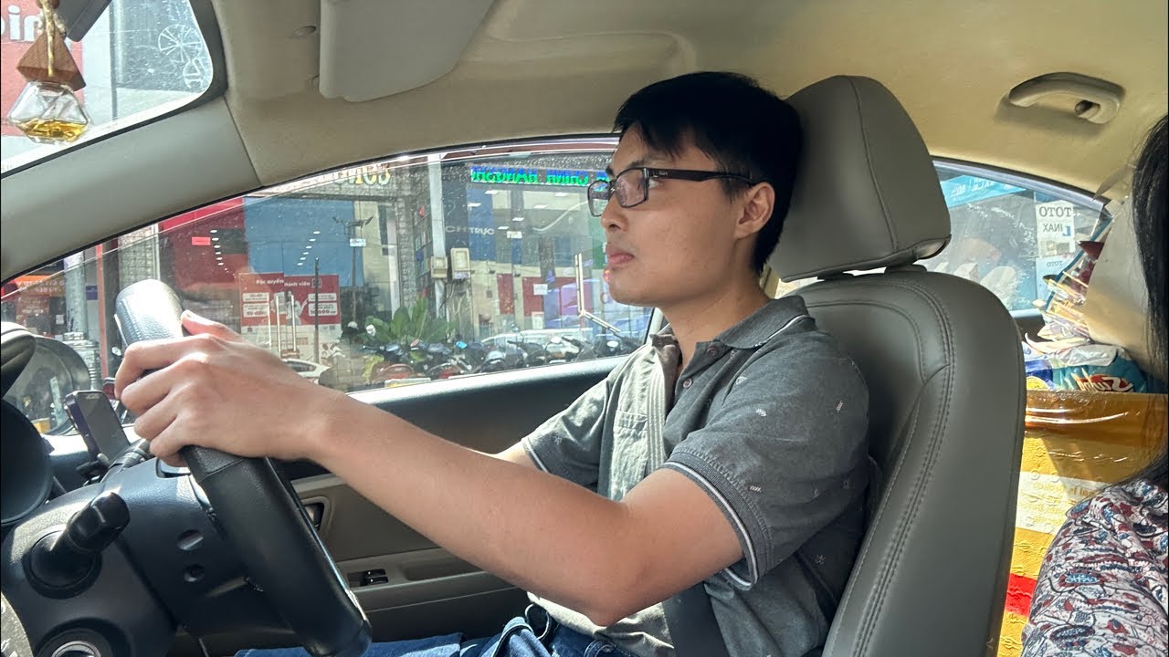 Linh Miền Tây - Sống Ở Sài Gòn đang phát trực tiếp!