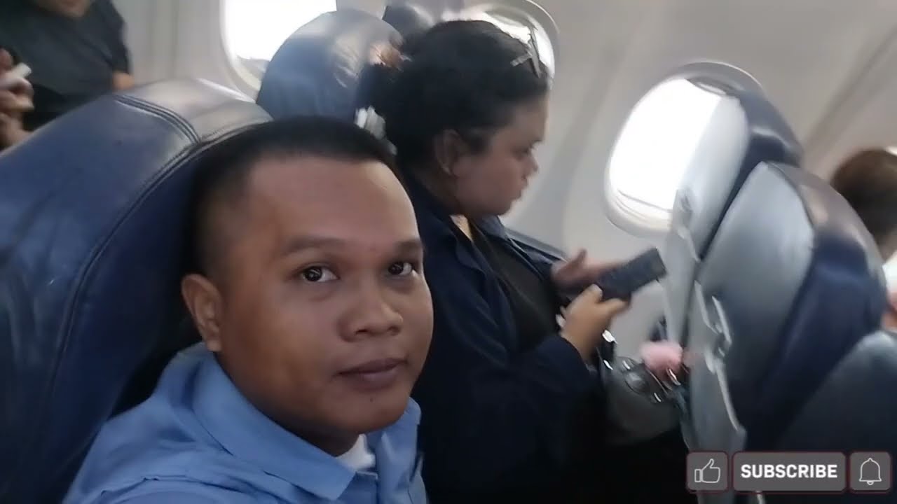 NAIK PESAWAT DARI BANDARA SUPADIO PONTIANAK - KUALANAMU MEDAN