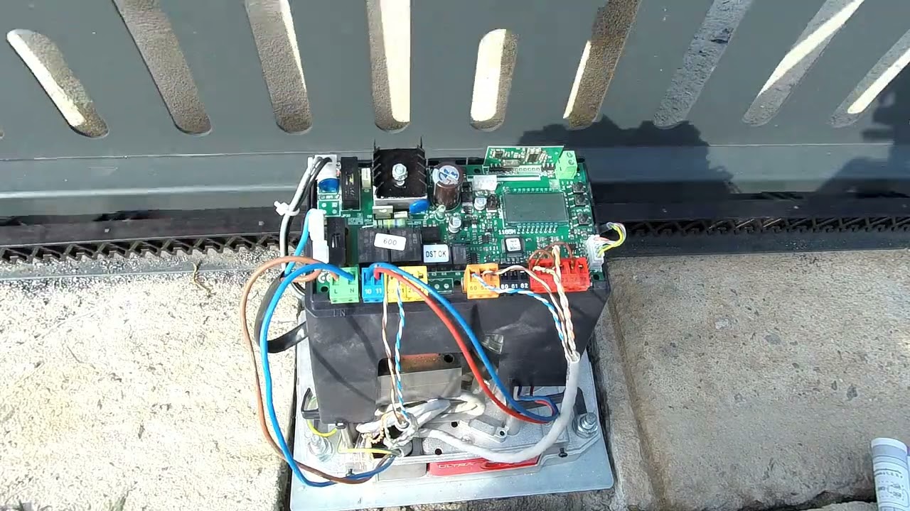 Programare Motor Poarta in 4 Pasi Simpli (BFT Deimos Ultra BT A600)