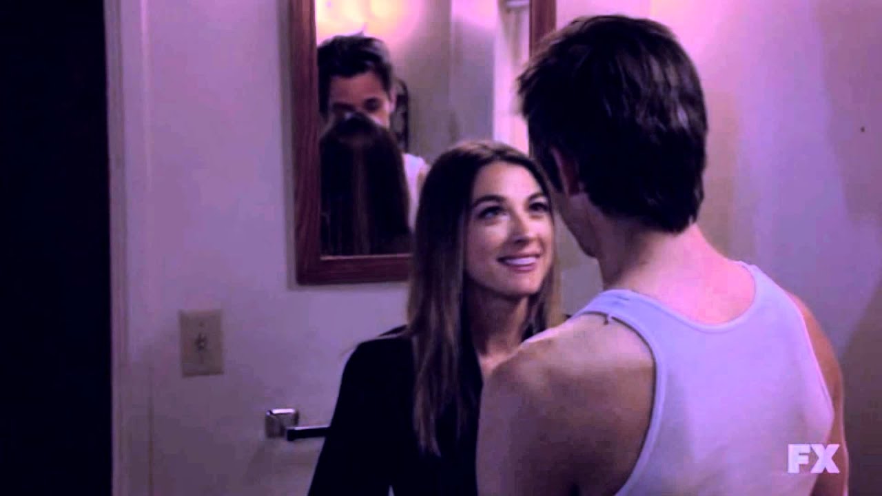 Chasing cars| Raylan/Winona