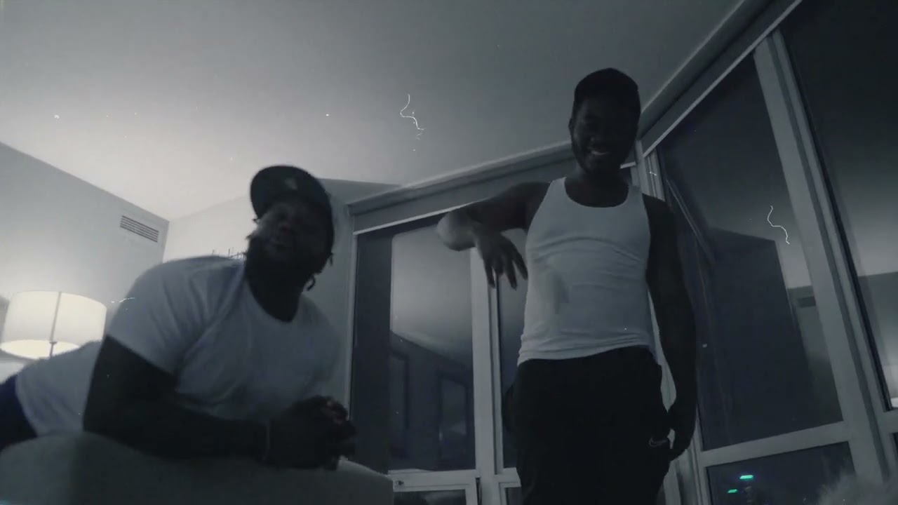 CONDO IN THE CLOUDS ⛅️ (OFFICIAL VIDEO) - HOMEALONE DROCK (Feat. @harlemhomealone1749)