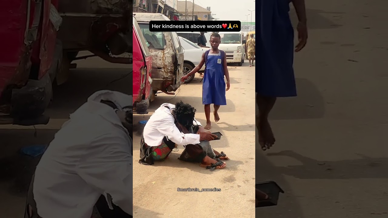 Can’t believe this beautiful lady can do this 😭💔🙊 #kindness #prank #social experiment #actofkindness