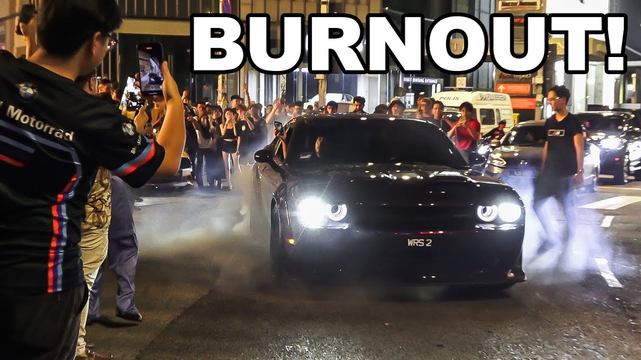 Crazy Dodge Demon Hellcat Redeye Burnout! PUBLIC REACTION!!! | SUPERCARS in MALAYSIA #part5