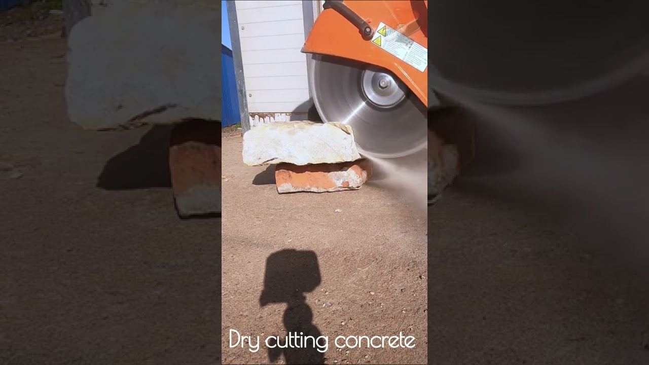 Dry Cutting vs Wet Cutting