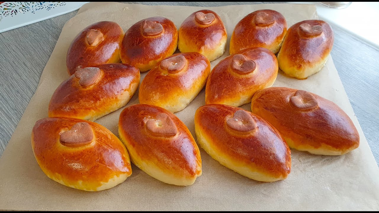 Пирожки с яблоками!Сдобное тесто!