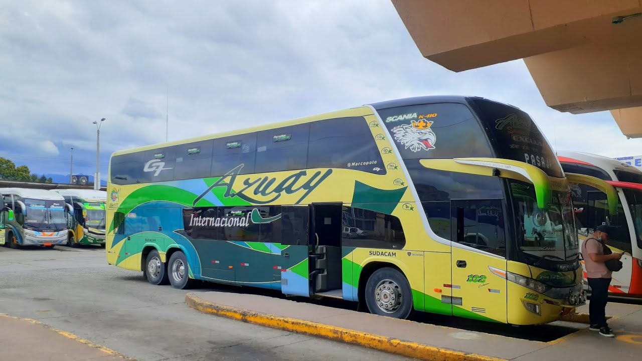 Por las vías del Ecuador 🇪🇨 BUSES EN RUTA