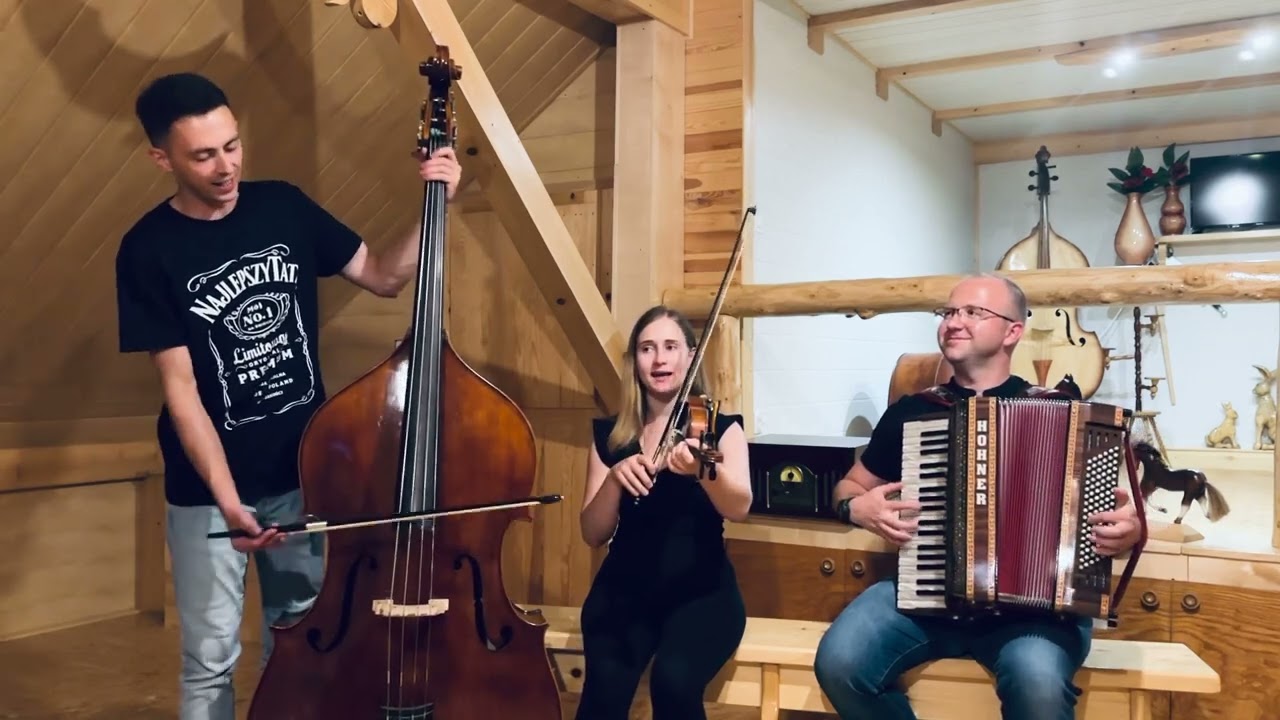 Tam na Kostrzy- trio z Sarą i Sławkiem