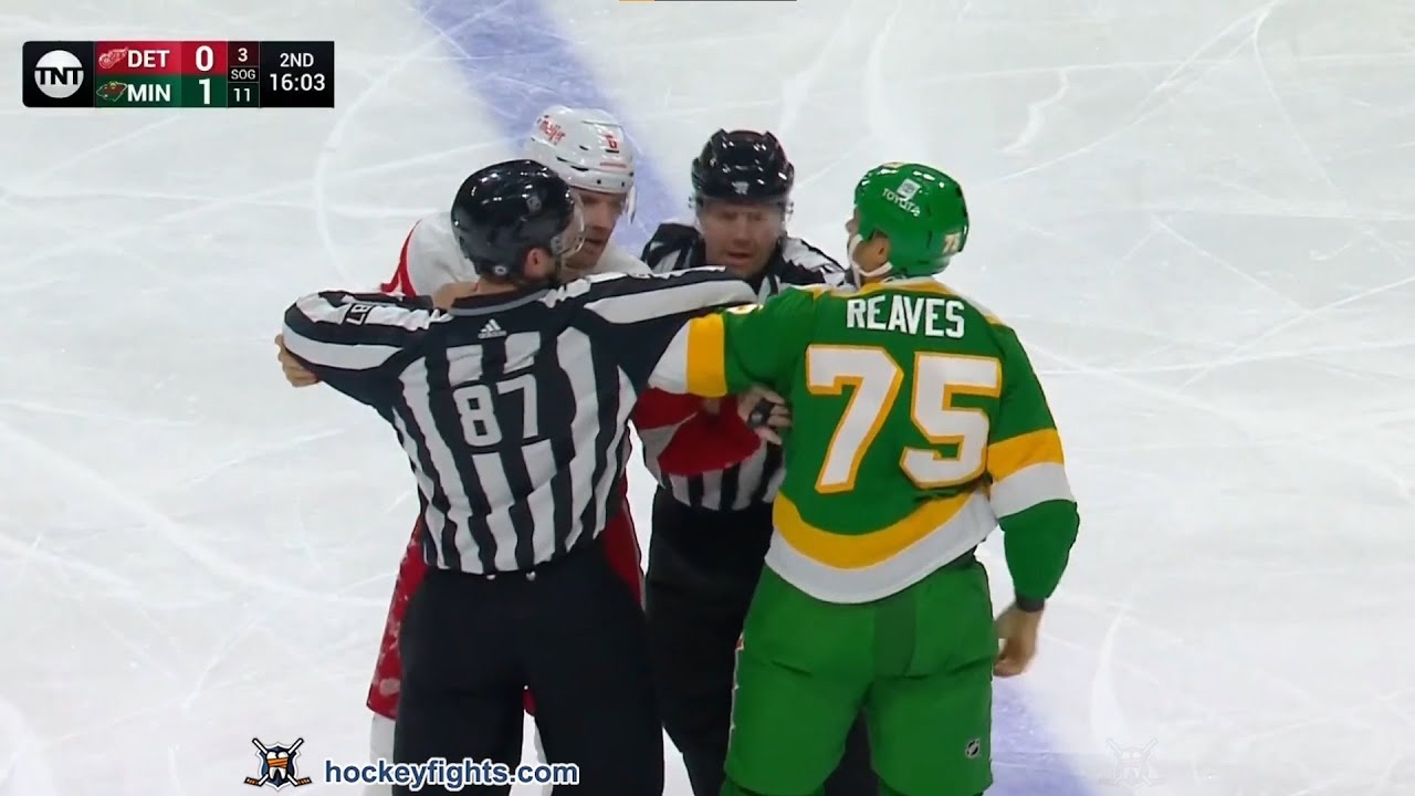 Ben Chiarot vs Ryan Reaves Dec 14, 2022