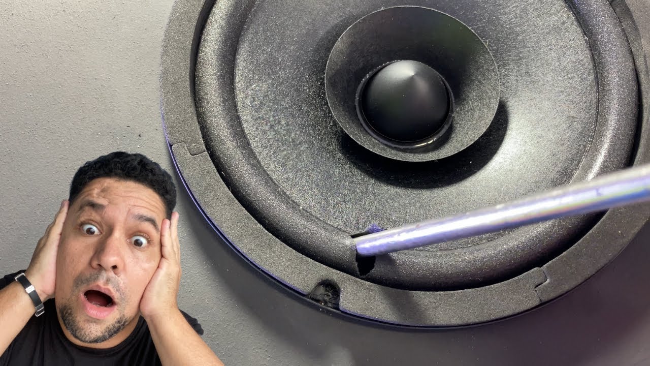 Rasgou à borda do alto falante como conserta - Olha o Prejuízo!!!!