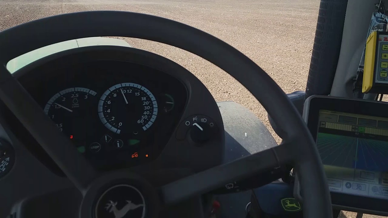 Seeding With John Deere 6190R & Tume 4M