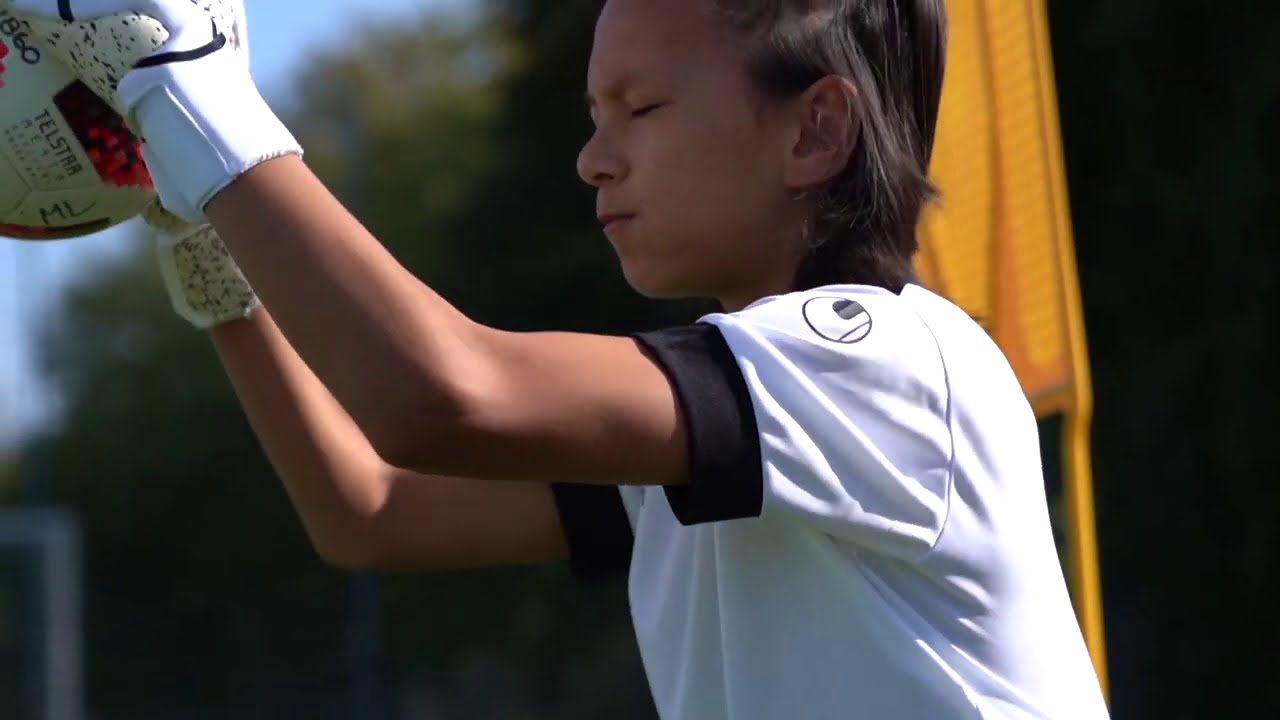 13Y GK Bobby - Professional GK Training w. Marc Lamberger & Charly Voll (PSG) Episode 1/3