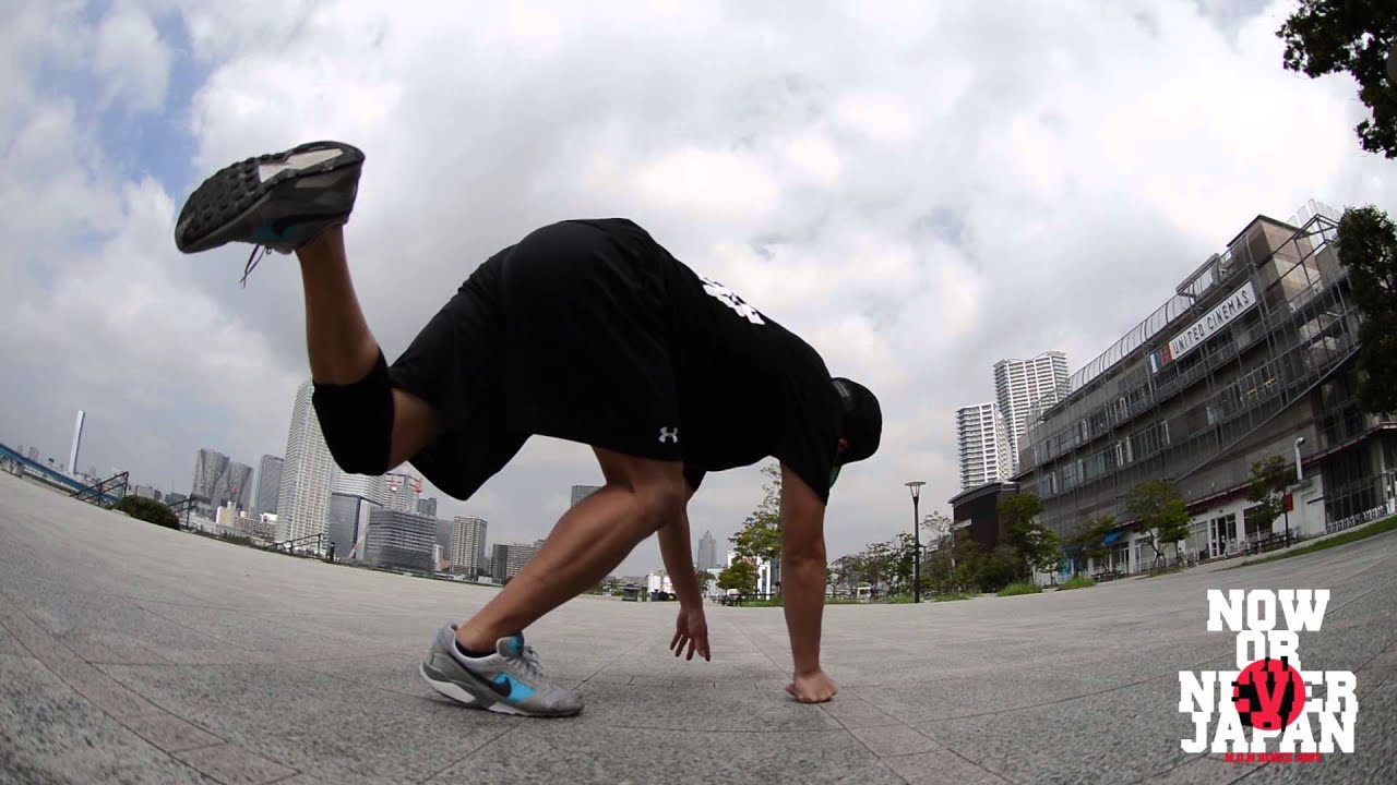 街舞教學 How to Breakdance | Footwork Variations | Hook Turn