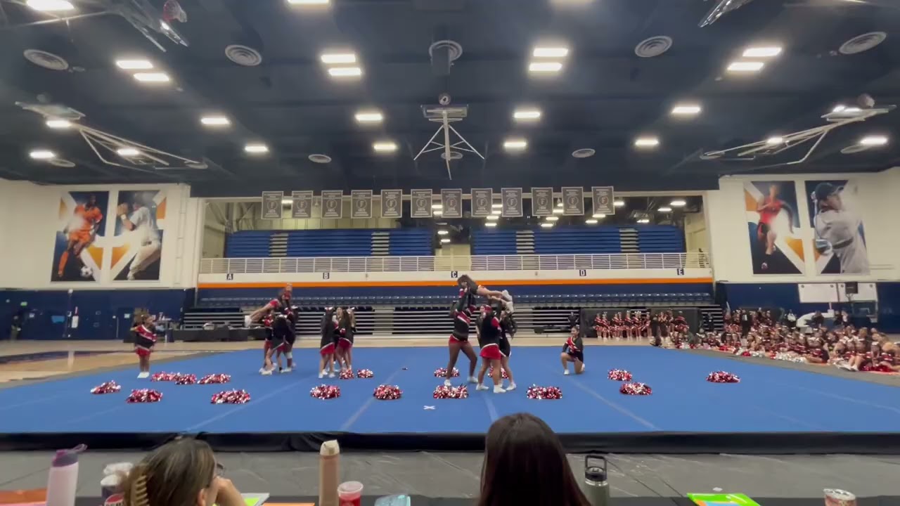 San Leandro lady warriors cheer competition 