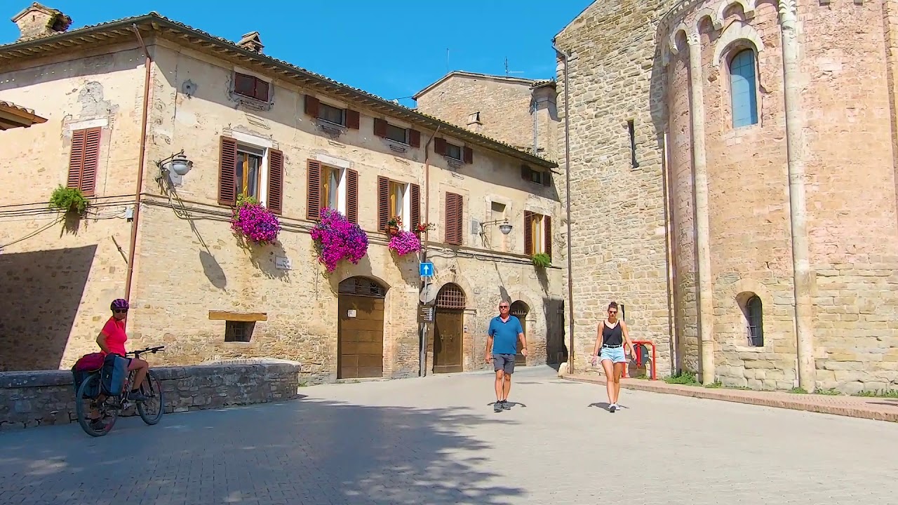 Italia coast to coast in bicicletta: tappa 06 da Assisi a Bevagna