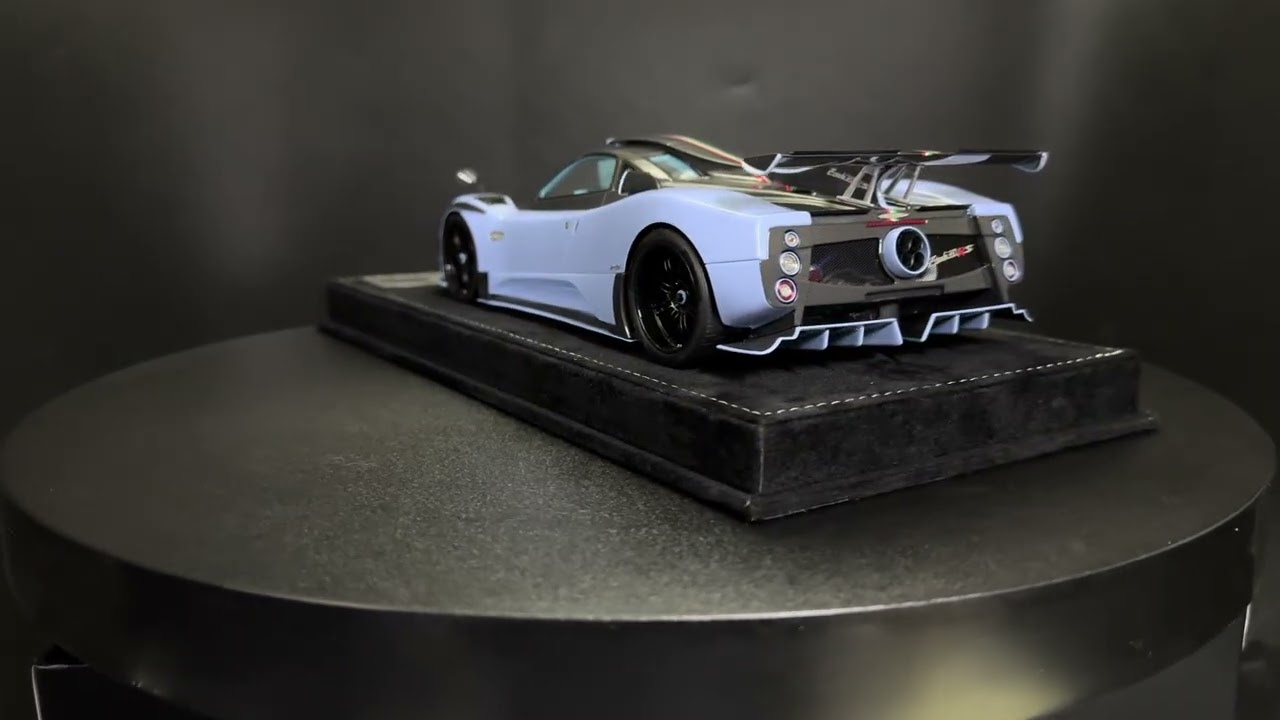 Henson&Heaven HH 1/18 Zonda Zonda Baby Blue