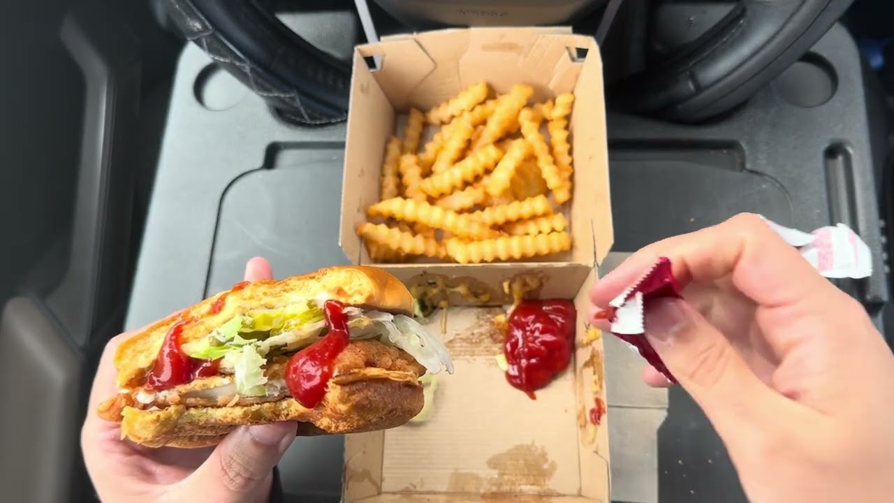 Sonic reviewed by XOMeal