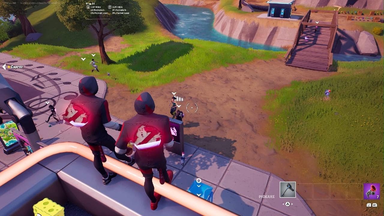 Chilling With A Ikonic In Party Royal