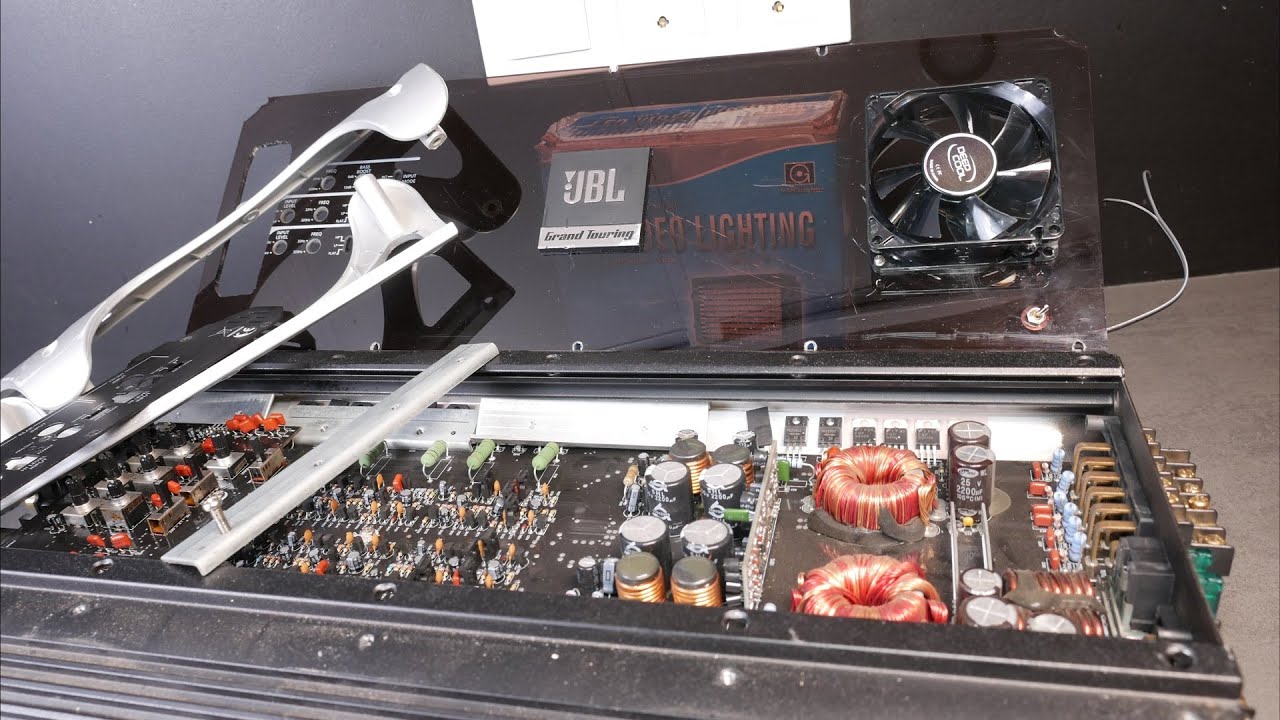 Teardown JBL GTO Car Amplifier - Disassembly