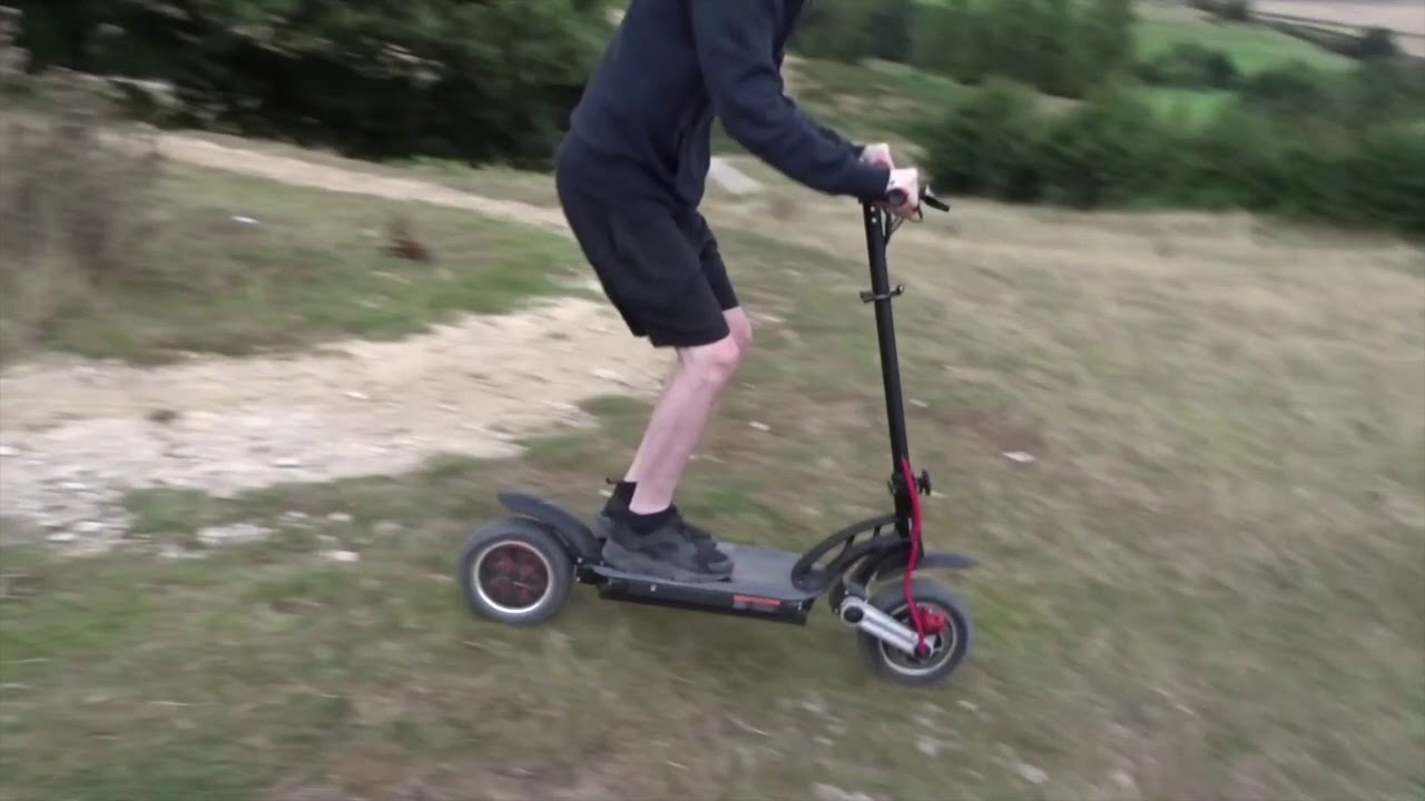 The 1st chaos 1600w Fastest twin motor electric scooter video aka 2400w