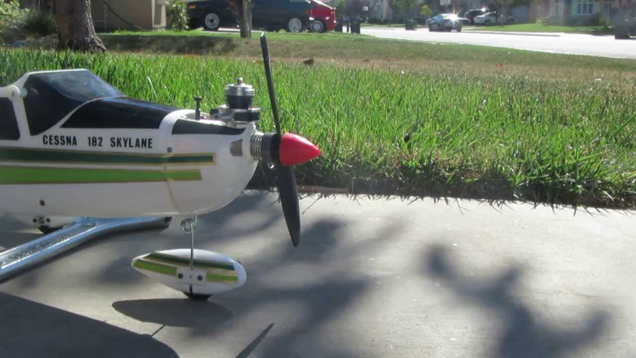 Cox .049 Cessna 182 (First Engine Start)