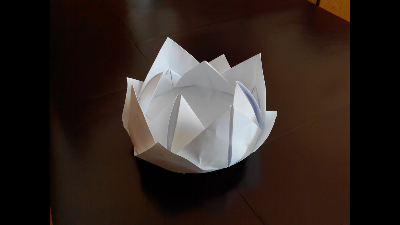 Лилия (кувшинка) оригами, 12 лепестков, Lilia (water lily) origami, 12 petals.