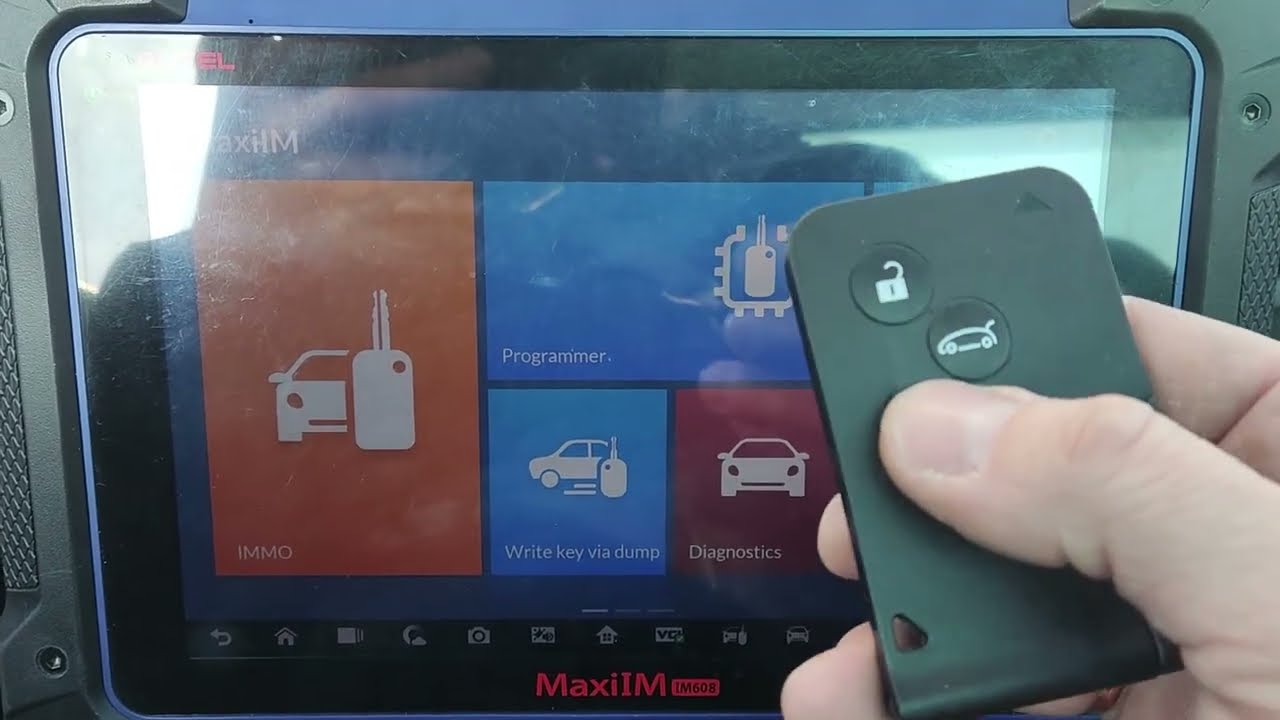 Renault Megane key card programming by Autel IM608. Add key Renault Megane. How to program key card.