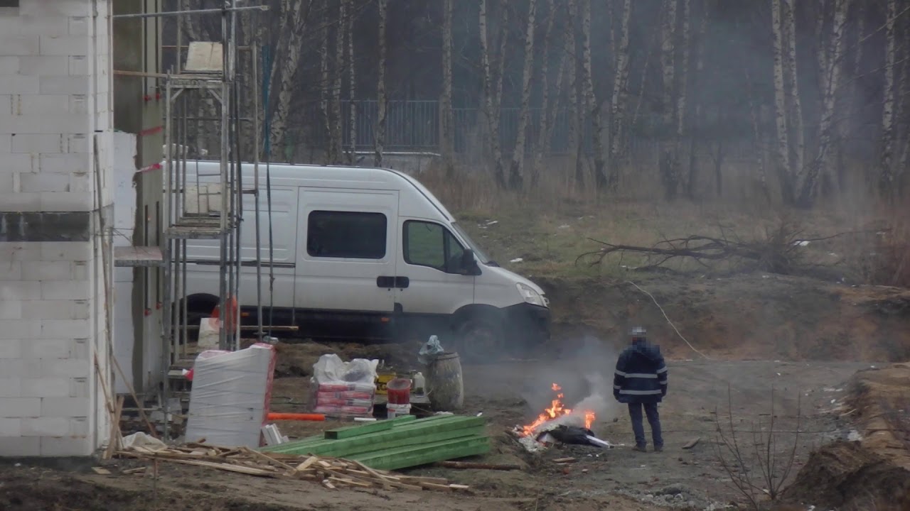 Palili styropian, folie i inne śmieci. Wszystko jest nagrane!