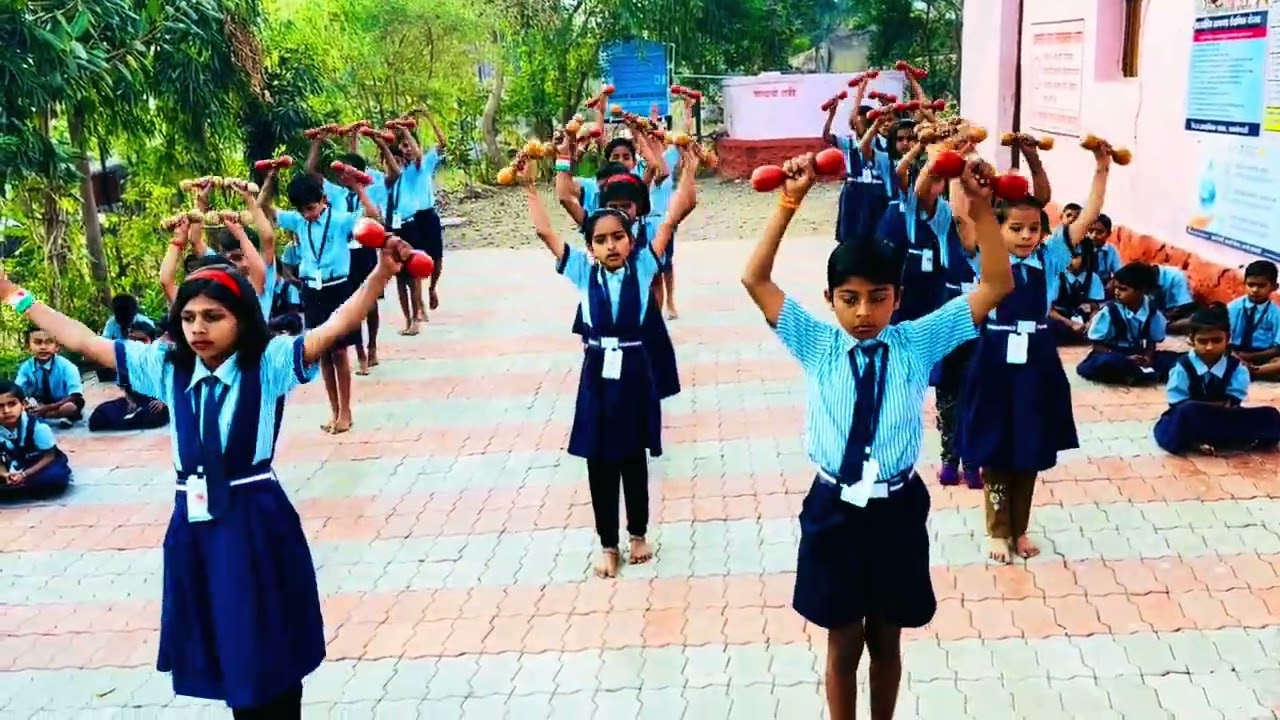 संगीतमय डंबेल्स कवायत प्रकार