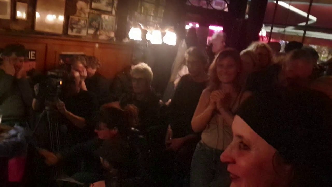 NO SMOKE in 't Monumentje met Albert Albers op Saxofoon