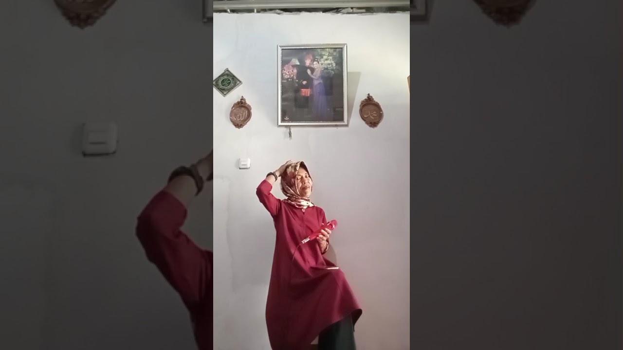 Tirai cinta cover by hesti musik hedok korg bekasi,